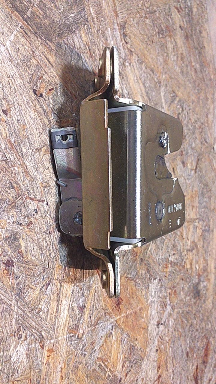 Kadett D Heckklappenschloss original GM Opel NEU