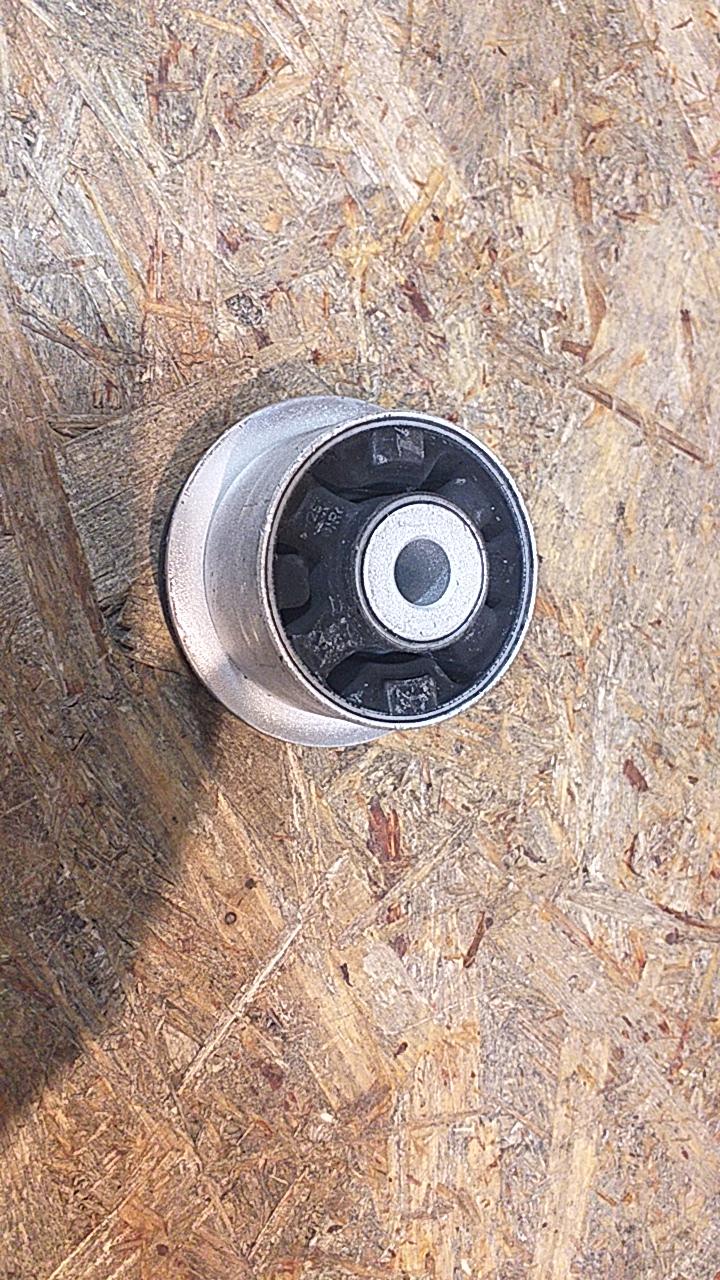 Vectra B Lagerung Lenker original GM Opel NEU