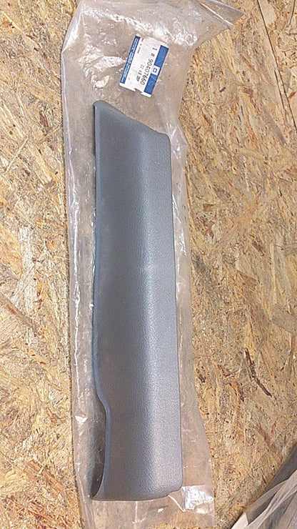 Astra F Abdeckung Führungsschiene original GM Opel NEU