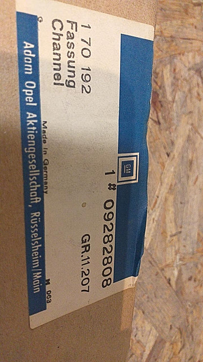 Manta B Coupé Heckscheibendichtung Keder original GM Opel NEU