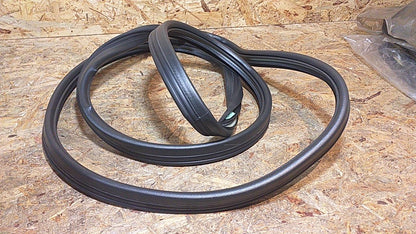 Astra Classic/ F Gummiabdichtung Hintertüre mit Falschabdeckung anthrazit original GM Opel NEU