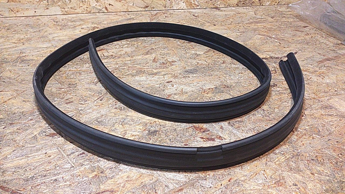 Kadett E Schäg-Stufenheck Caravan Abdichtung Fensterführung original GM Opel NEU