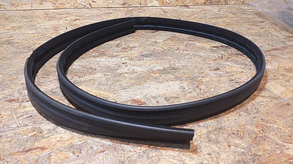Kadett E Schäg-Stufenheck Caravan Abdichtung Fensterführung original GM Opel NEU