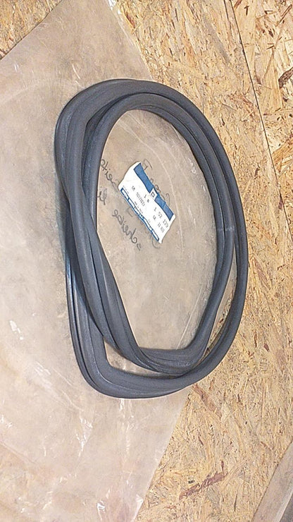 Corsa A 3-Türer Dichtung Seitenscheibe links original GM Opel NEU