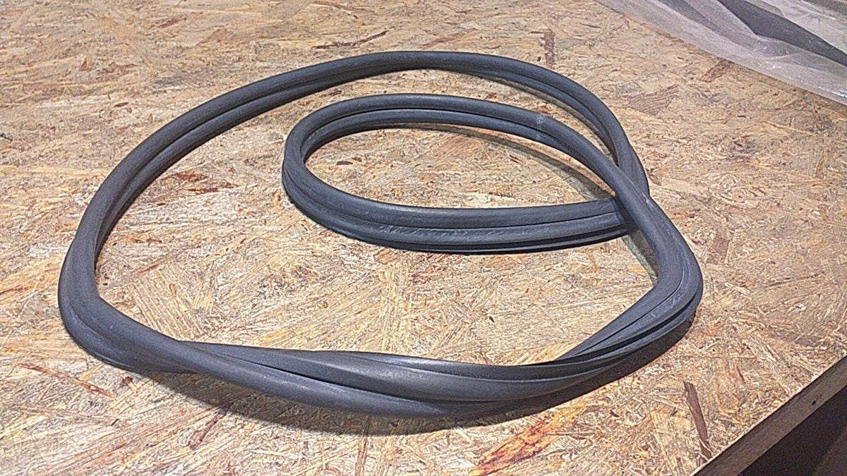 Corsa A 3-Türer Dichtung Seitenscheibe links original GM Opel NEU