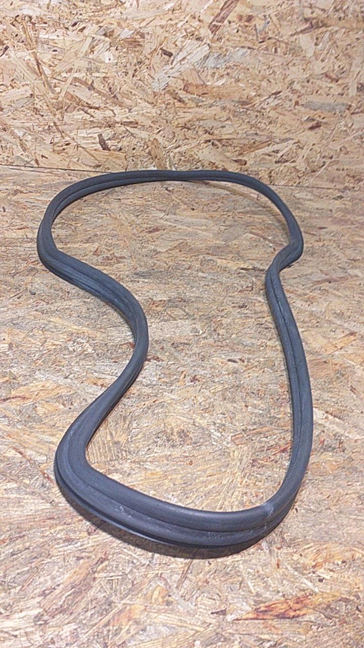Corsa A 3-Türer Dichtung Seitenscheibe links original GM Opel NEU