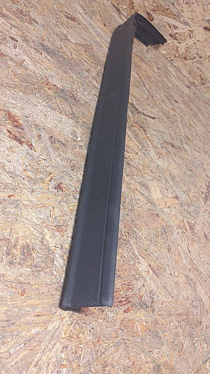 Rekord E Leiste Frontblech r.u original GM Opel NEU