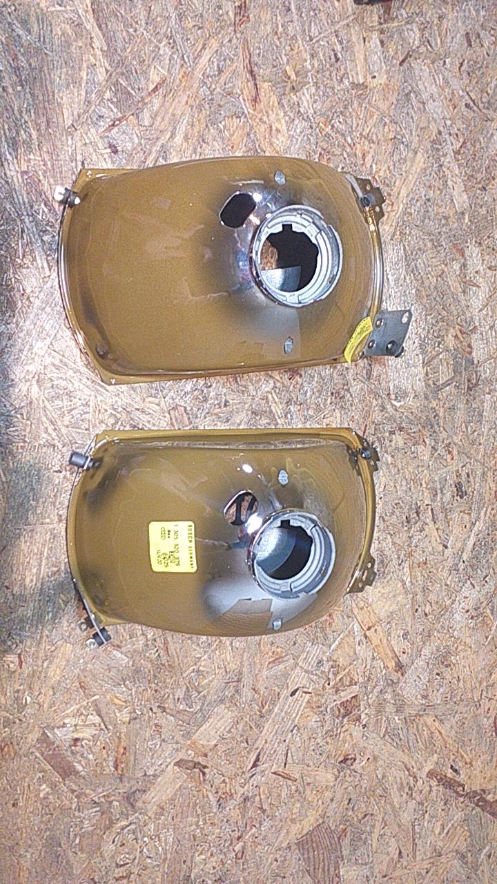 Rekord D Commodore B Scheinwerfer Reflektoren-Set original Bosch NEU