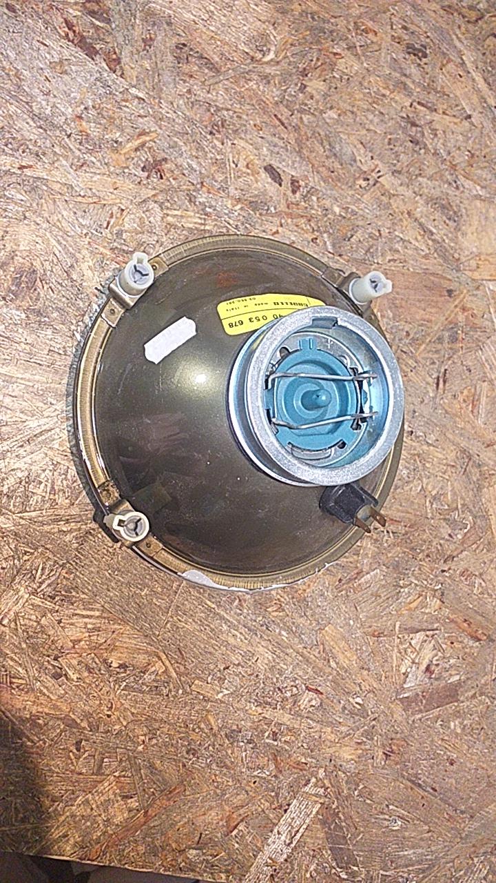 Kadett D Halogen Carello Scheinwerfer original GM Opel NEU