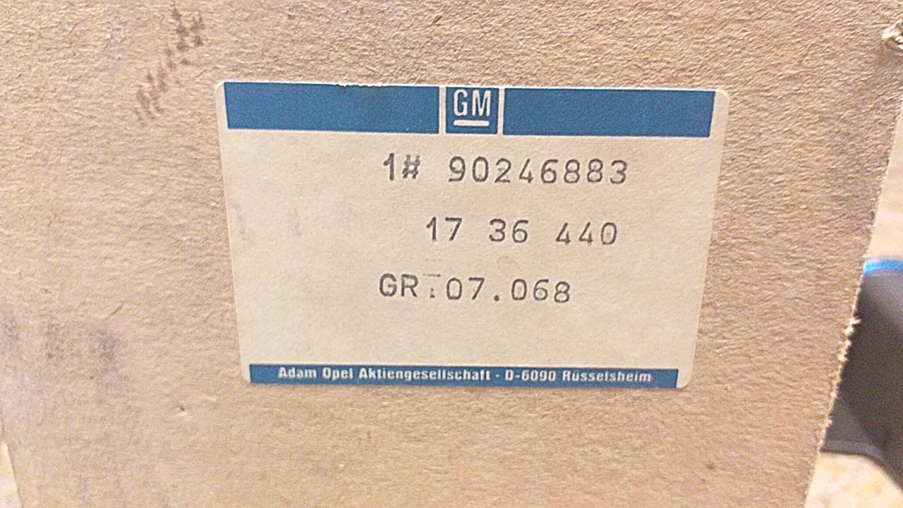 Senator B Kugelstangentriegelung original GM Opel NEU