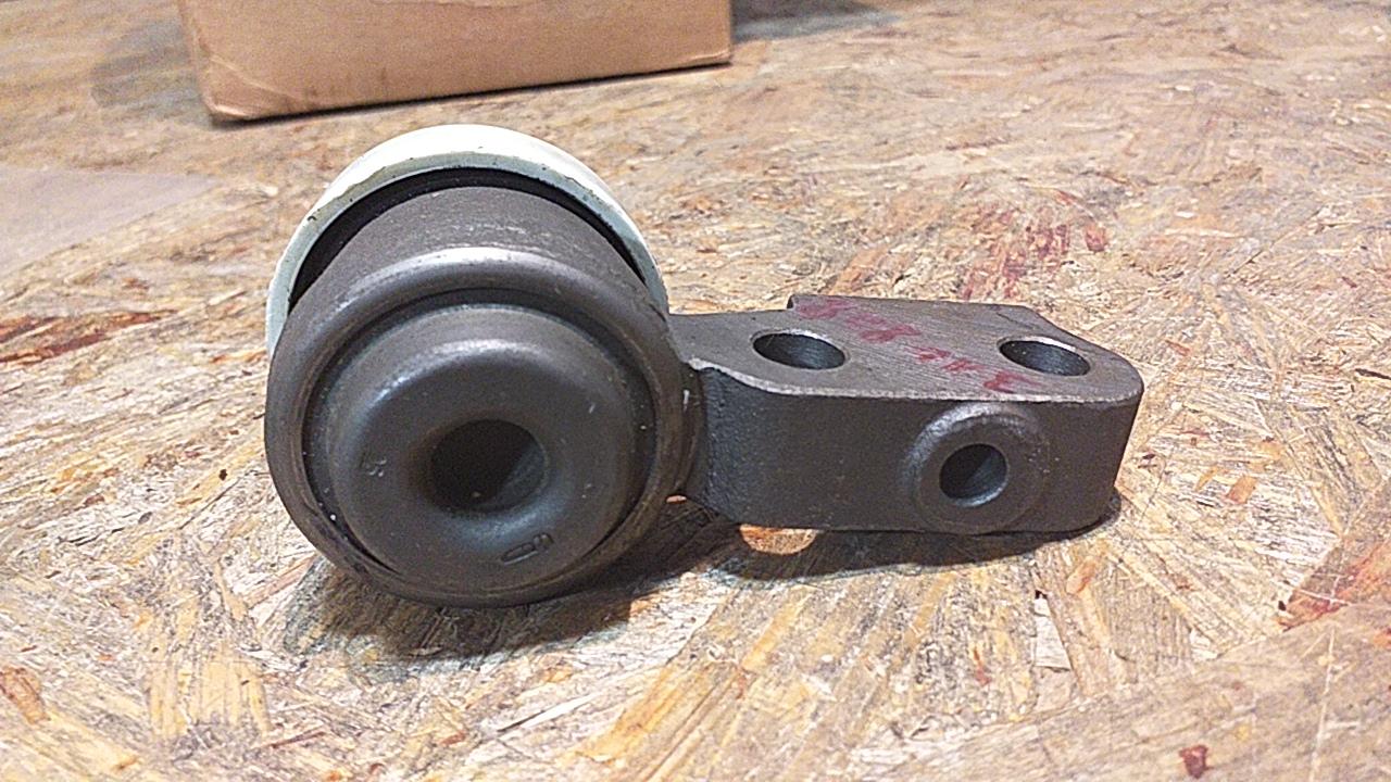 Oldtimer Youngtimer Traggelenk NEU