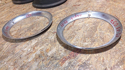 Kapitän 53-57 Set Zierringe an Scheinwerfer aus Altbestand original Bosch NEU