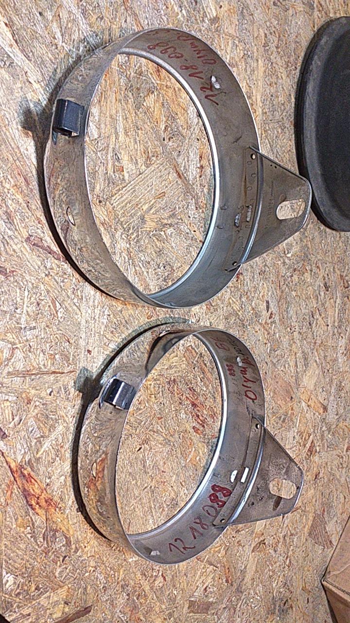 Olympia 56 Bj Set Zierringe an Scheinwerfer original Bosch NEU
