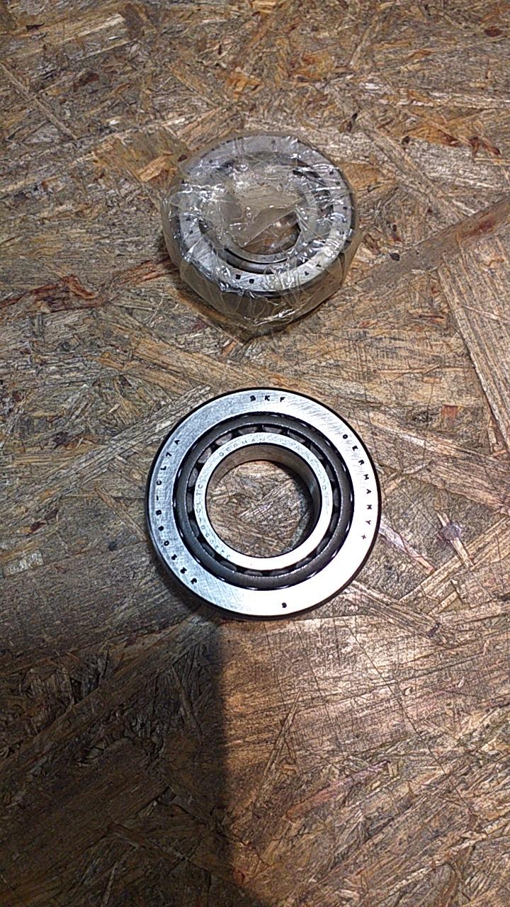 Manta A/B Olympia A Satz Kegelrollenlager original Opel NEU