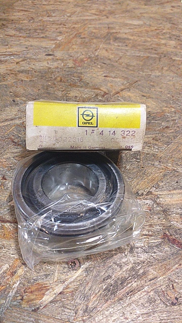 Commodore B Rekord D Caravan Radlager original Opel NEU