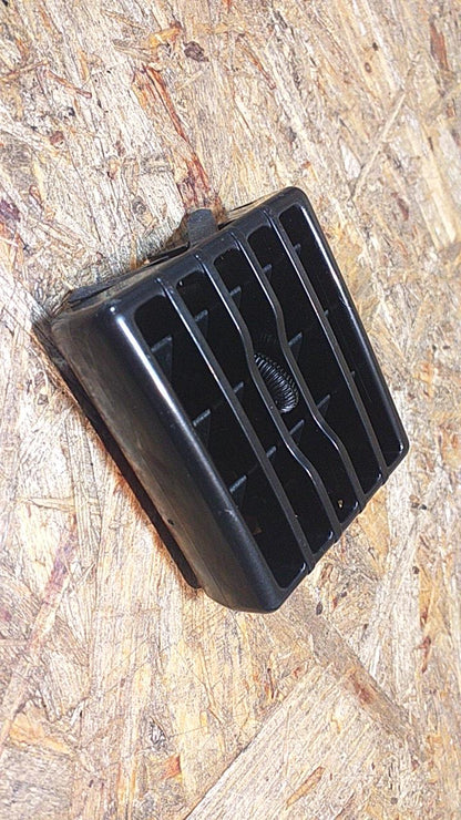 Kadett Corsa A Lüftungsgitter original GM Opel NEU