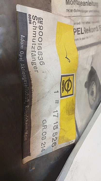 Rekord E Schmutzfänger vorne original GM Opel NEU