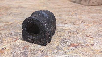 Rekord D Commodore B Stabi Gummilager vorne original GM Opel NEU