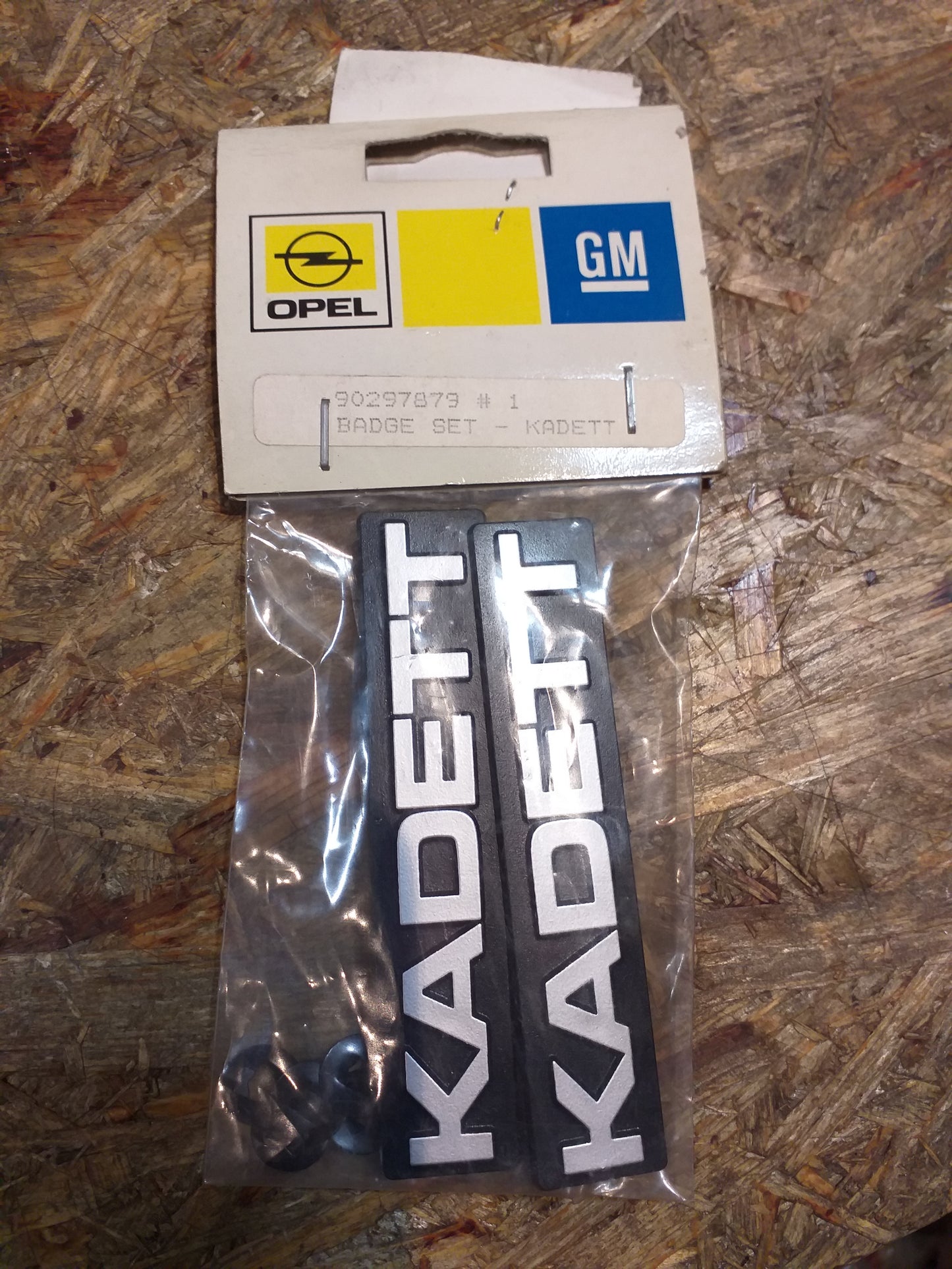 Kadett Emblem Set original GM Opel NEU