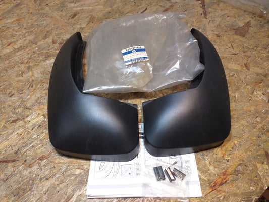 Astra G Stufenheck Satz Schmutzfänger hinten original GM Opel NEU