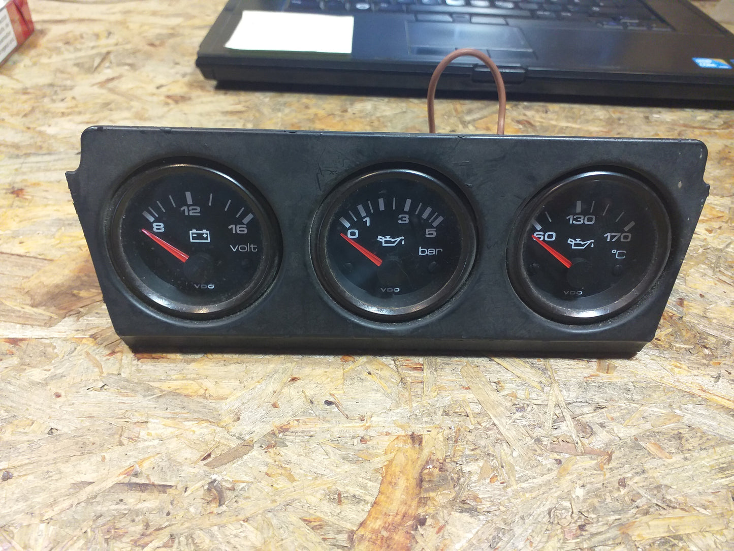 Audi 80/90/Coupé Typ 89/S2 Indtrumentenkonsole gebraucht