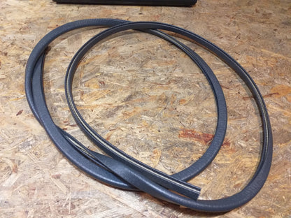 Manta A Rahmen Einstieg Dichtung original Opel NEU