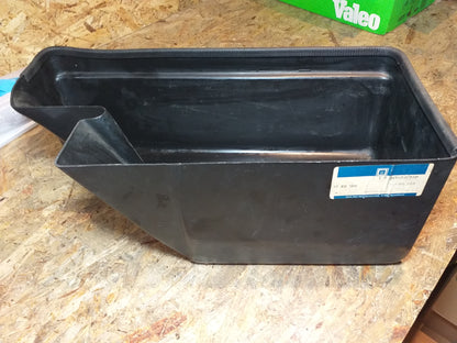 Manta  B Ablagefach Kofferraum original GM Opel NEU