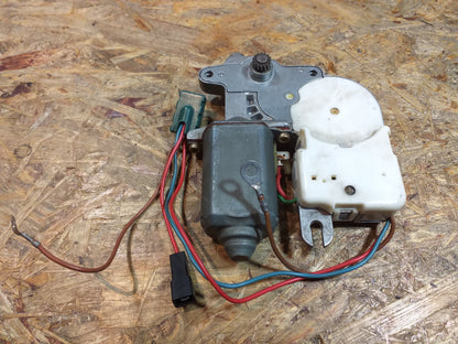 Senator Omega Schiebedachmotor original GM Opel NEU