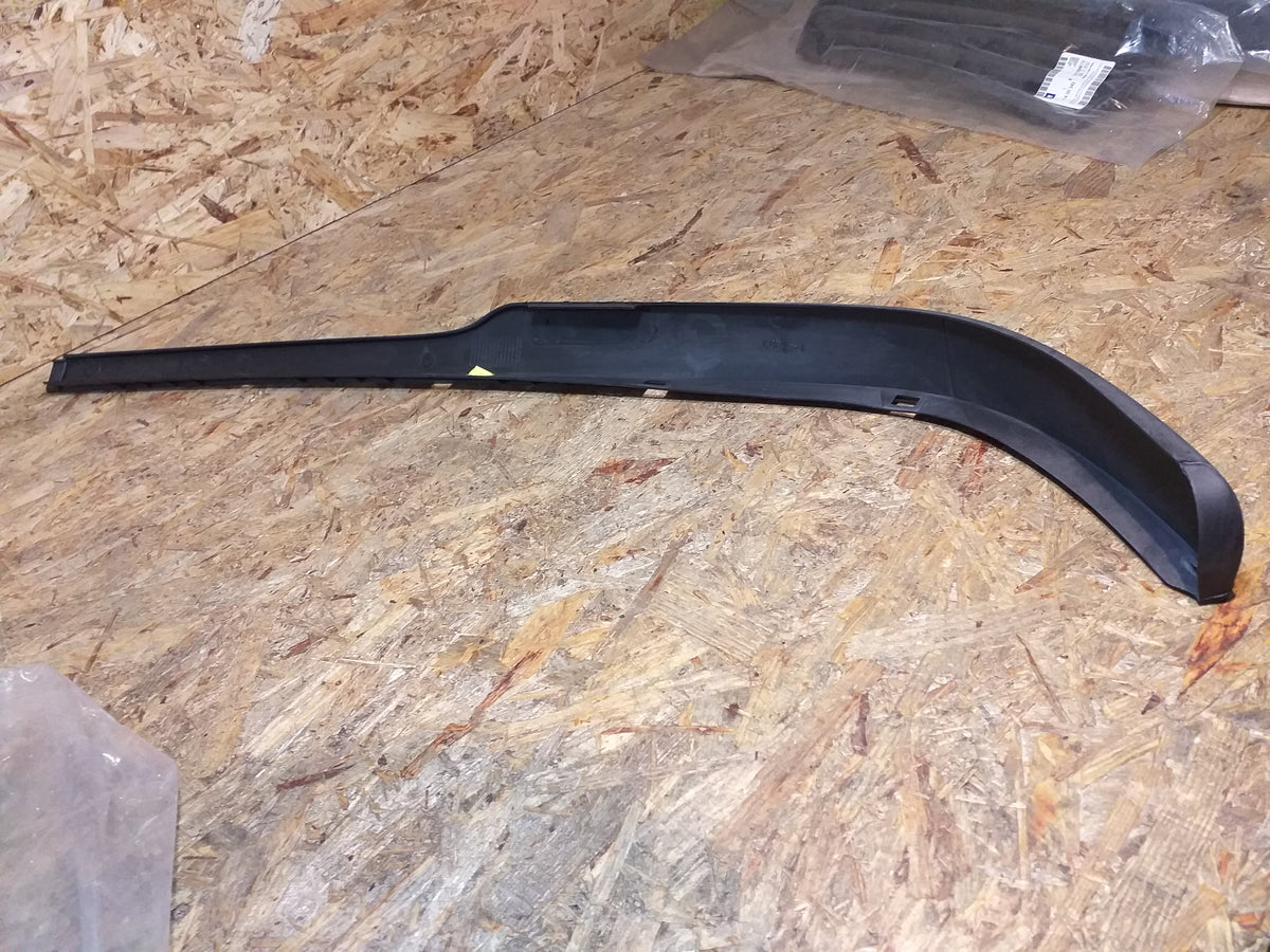 Astra G Spoilerlippe links vorne original GM Opel NEU