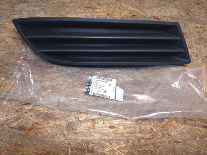 Vectra Einsatzecke Kühlergrill original GM Opel NEU