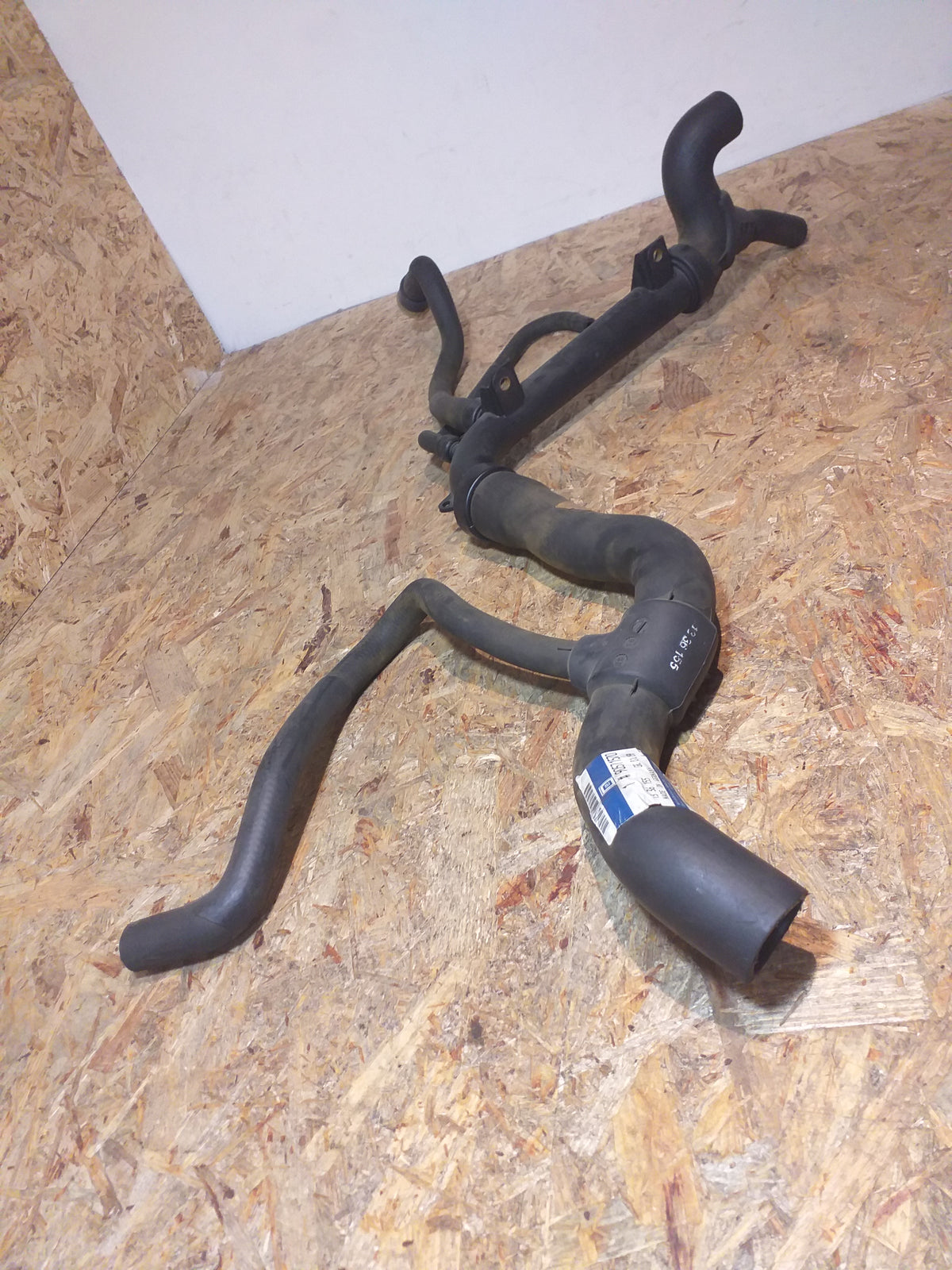 Vectra B Verbindungsrohr Kühler an Motor original GM Opel NEU