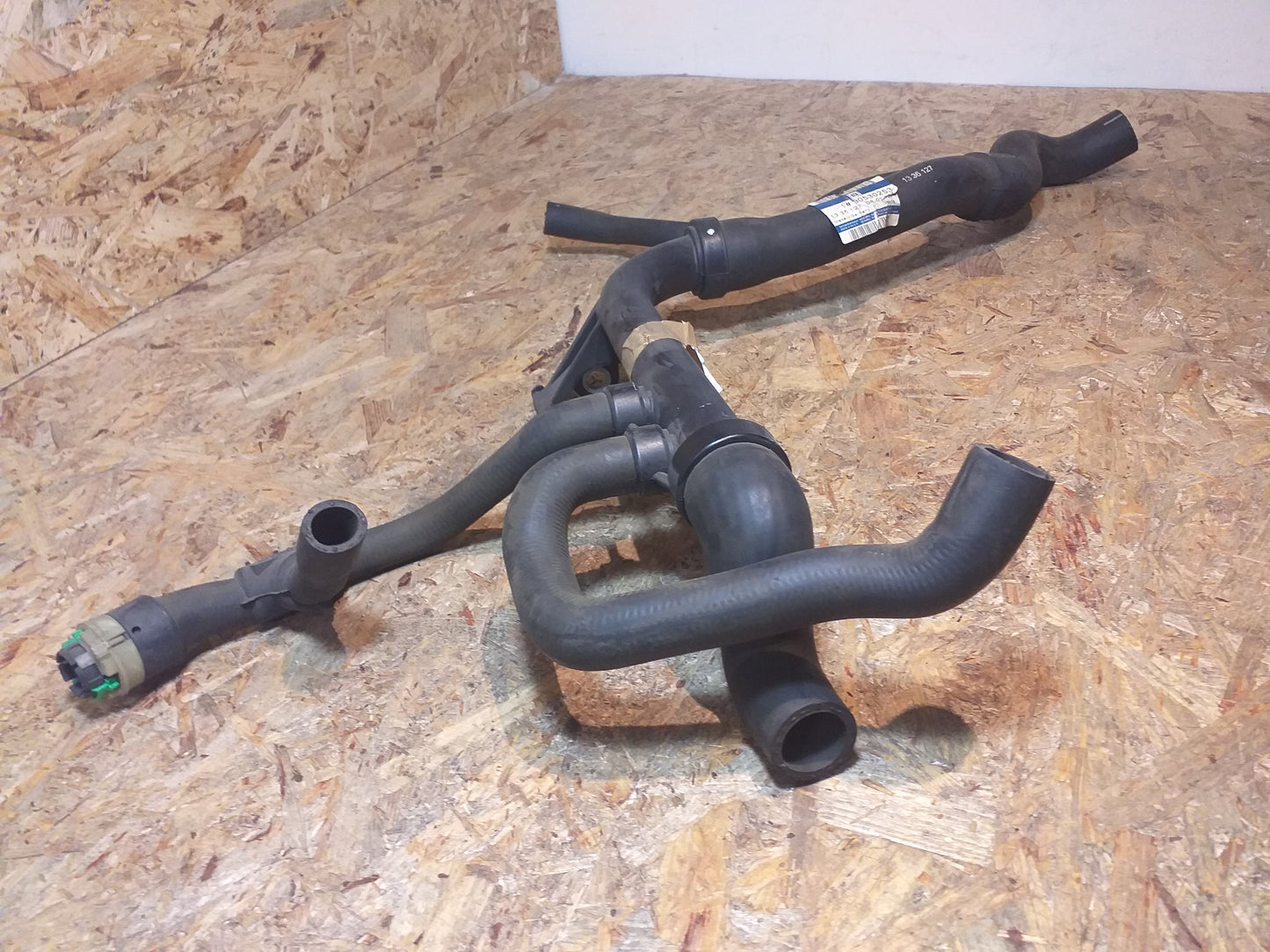 Vectra B Verbindungsrohr an Motor original GM Opel NEU
