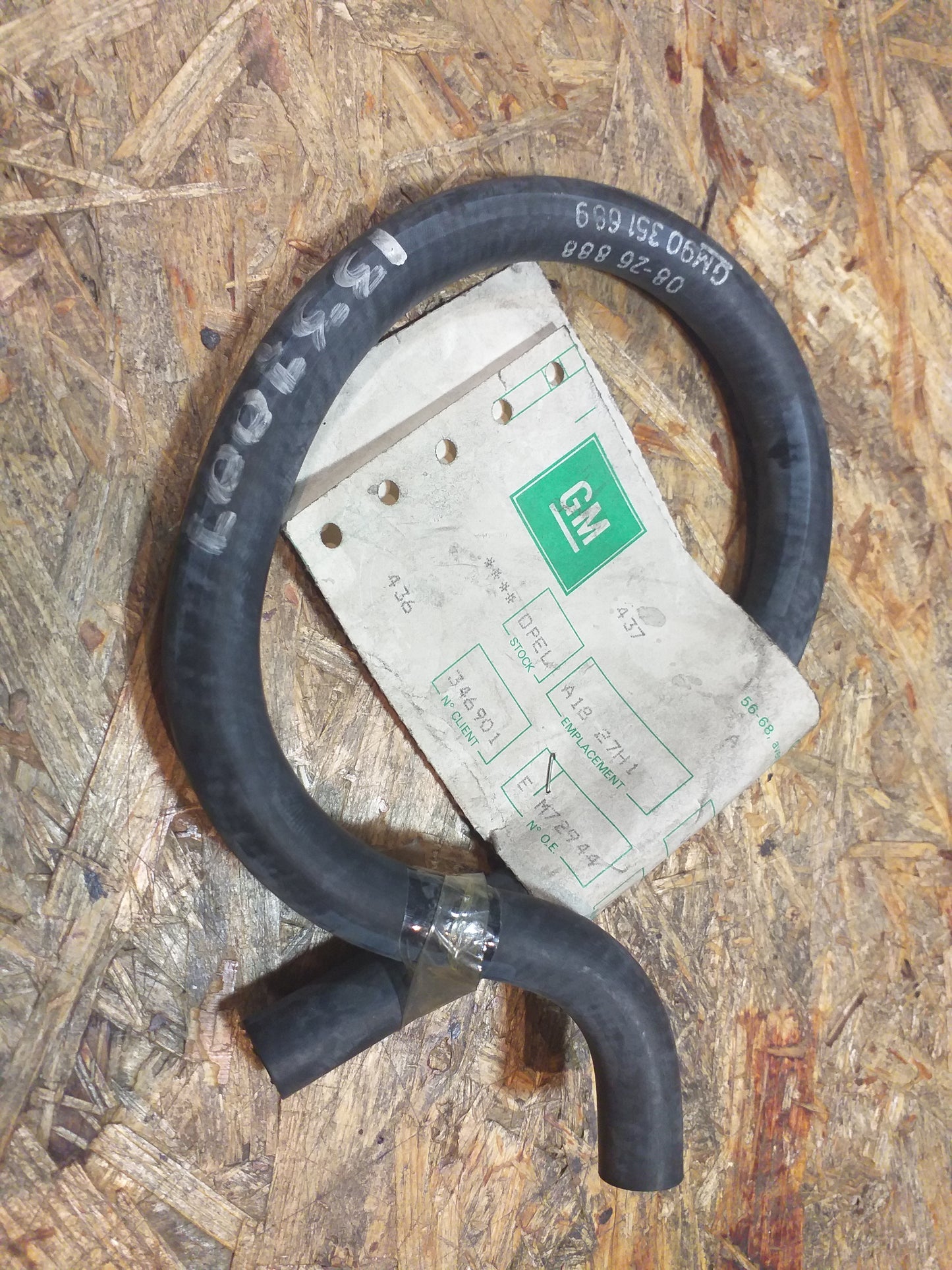 Vectra Schlauch,  Drosselventilgehäuse zum Thermostatgehäuse original GM Opel NEU