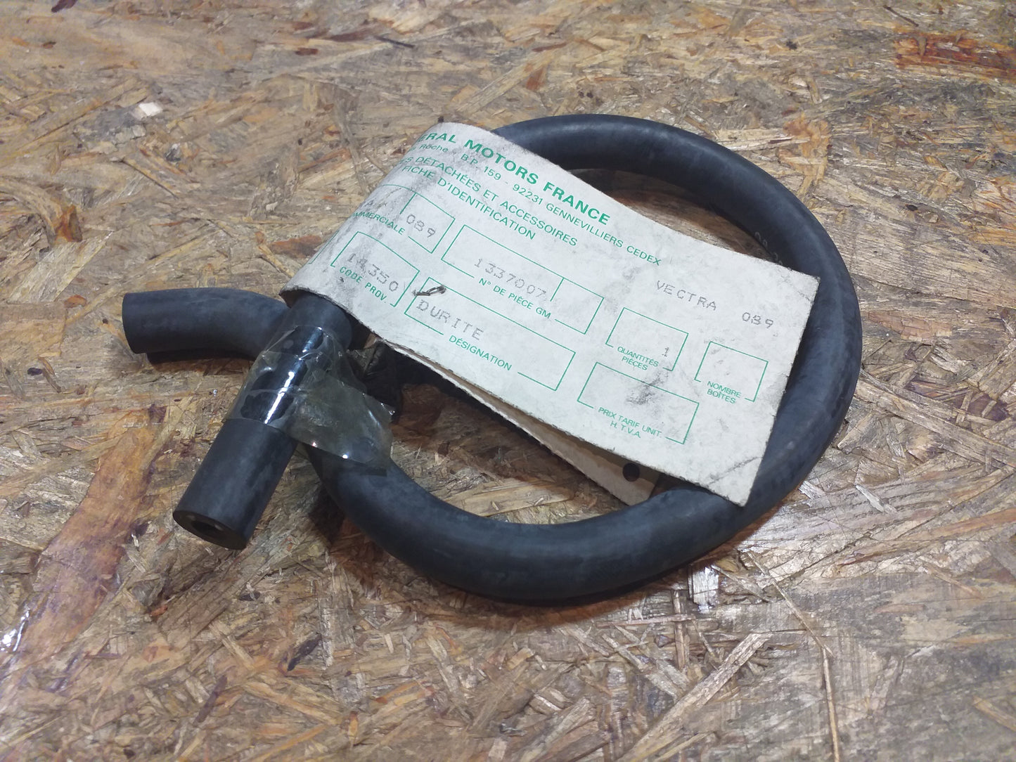 Vectra Schlauch,  Drosselventilgehäuse zum Thermostatgehäuse original GM Opel NEU