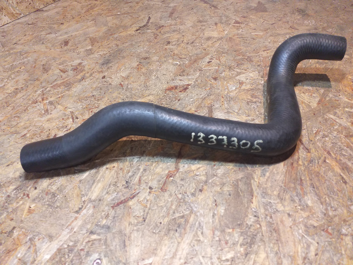 Frontera A Auslass-Schlauch Kühler an Verteiler original GM Opel NEU