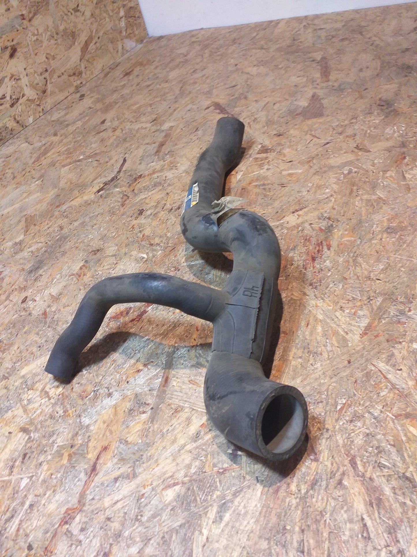 Kadett E Kühlwasserschlauch original GM Opel NEU
