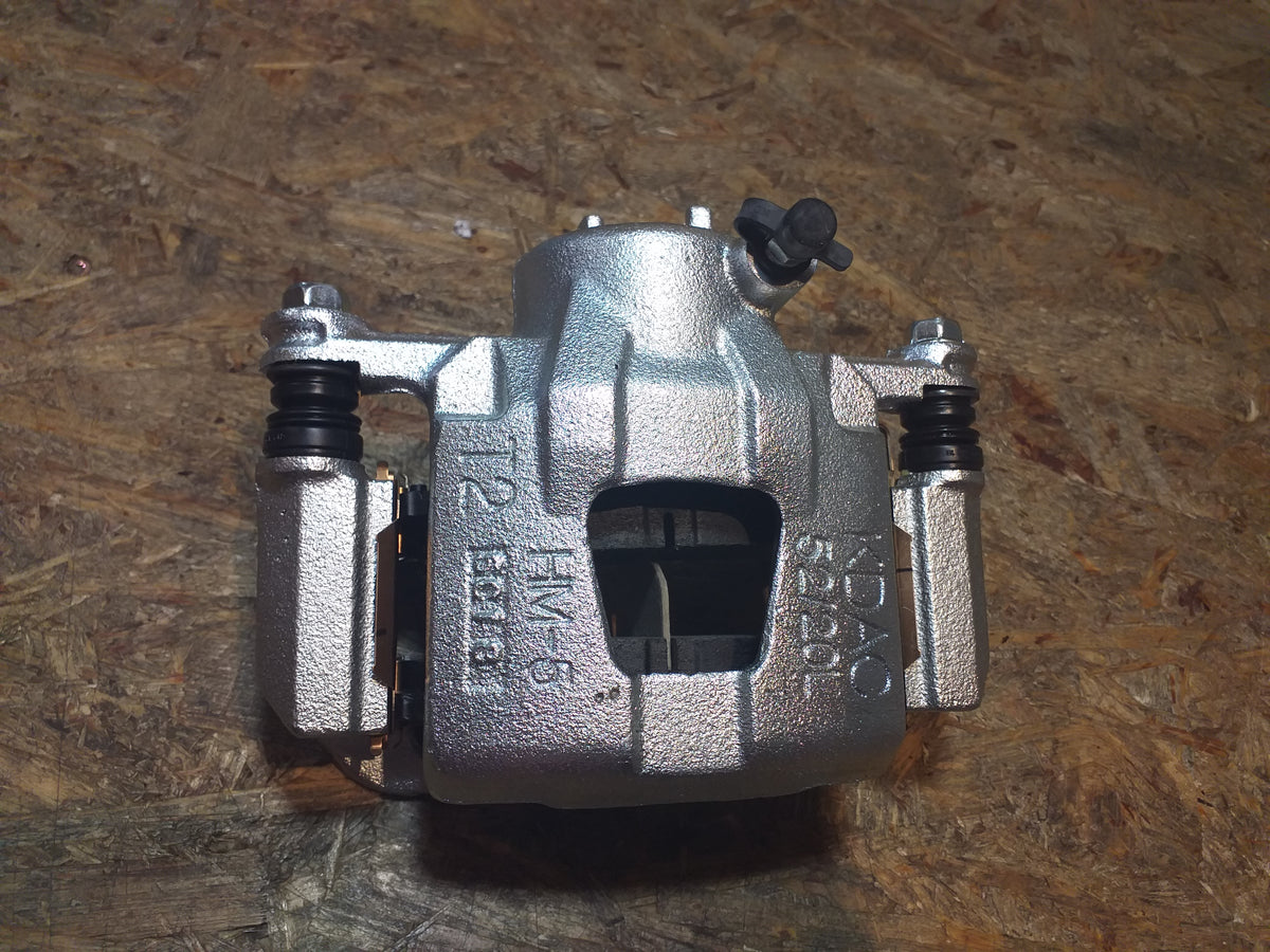 Chevrolet Kalos Schrägheck Bremssattel mit Bremsklötzen original NEU