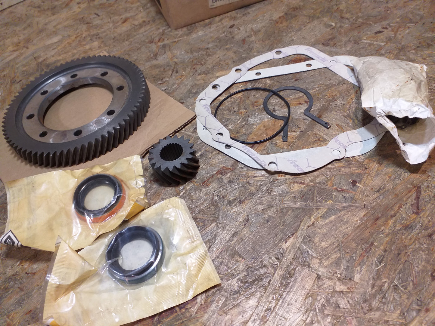 Kadett E Ascona C Antriebsrad original Opel NEU