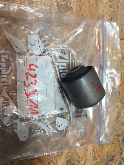 Rekord E Dämpferbuchse Lenkslenker hinten original Opel NEU
