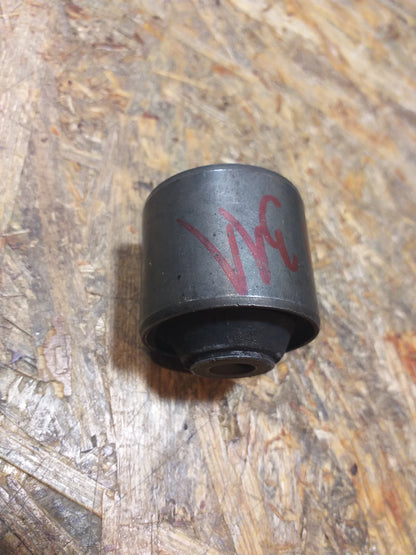 Rekord E Dämpferbuchse Lenkslenker hinten original Opel NEU