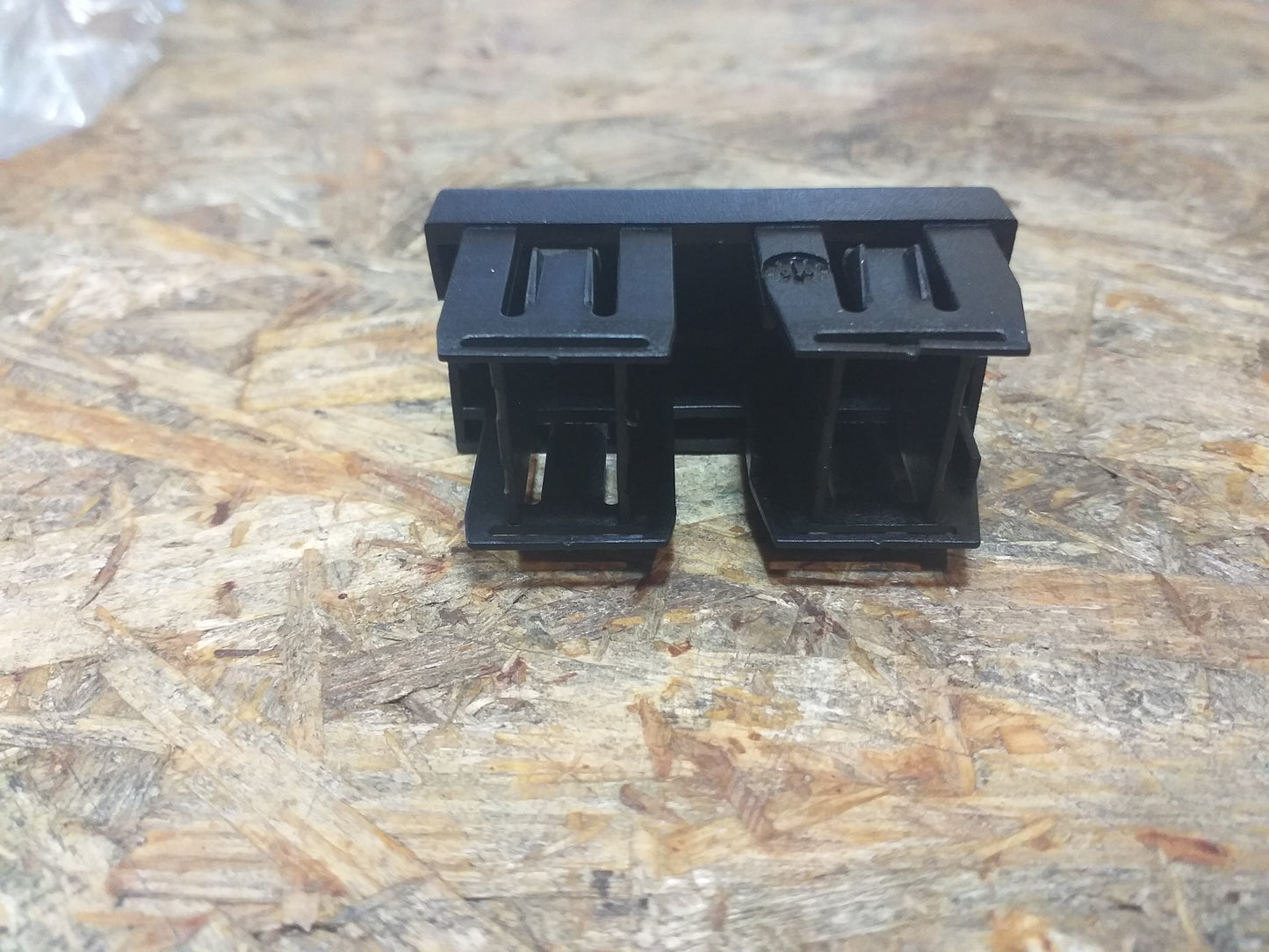 Vectra B Omega B Abdeckungen Schalteröffnung original GM Opel NEU