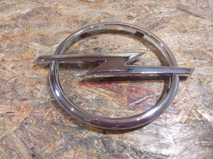 Corsa D Emblem "Opel " an Heckklappe original GM Opel NEU