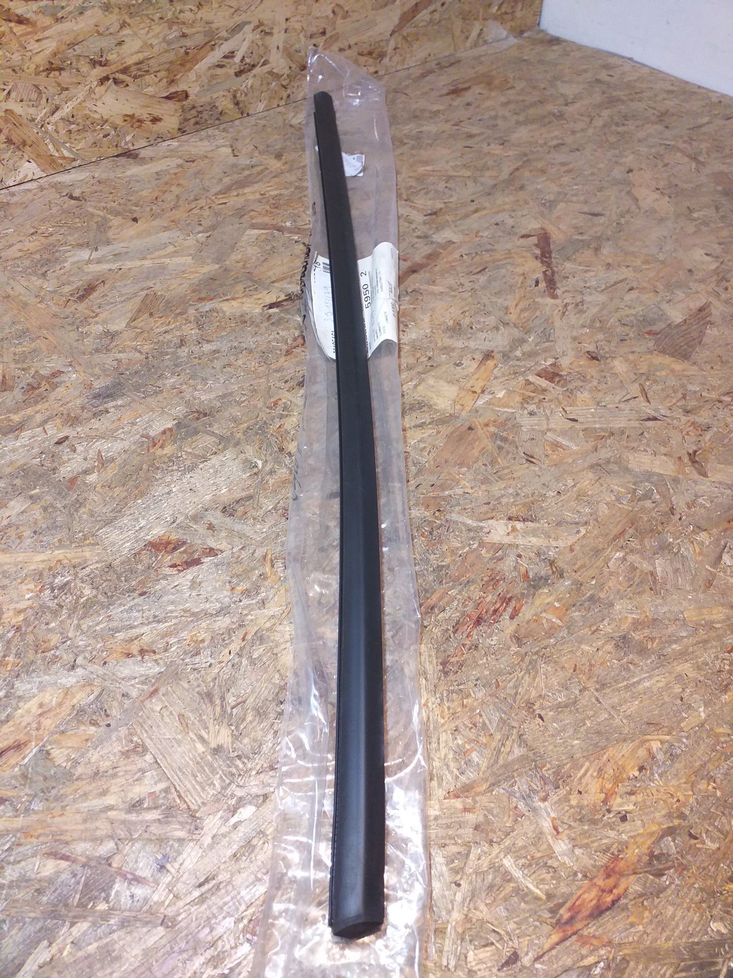 Astra H Gummiabdichtung Fensterschacht vorne links original GM Opel NEU