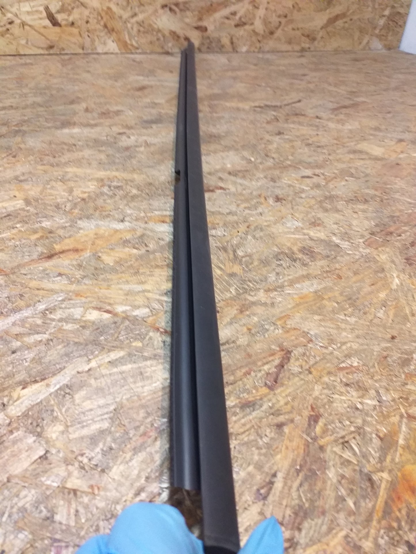 Astra H Gummiabdichtung Fensterschacht vorne links original GM Opel NEU