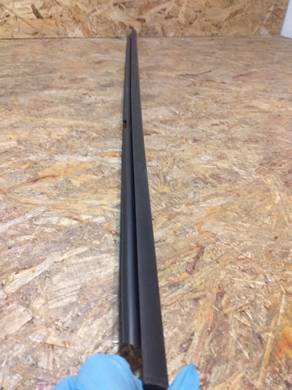 Astra H Gummiabdichtung Fensterschacht vorne links original GM Opel NEU