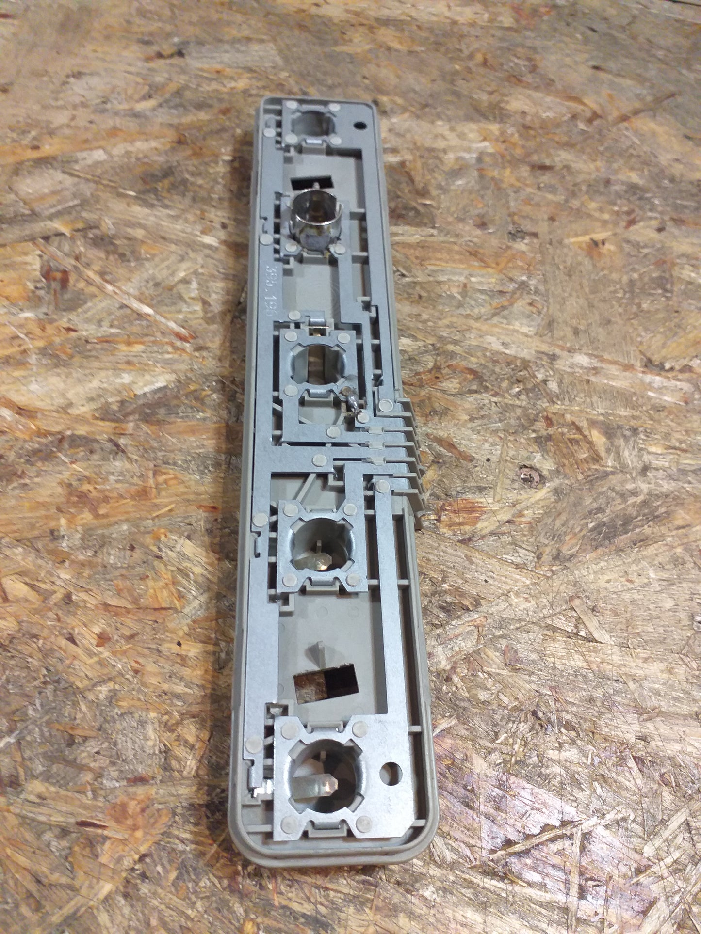 Corsa A Lampenträger Kontaktplatte Rücklicht links original GM Opel NEU