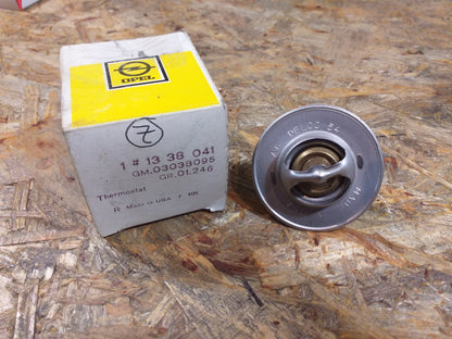 Rekord C Limo Thermostat original GM Opel NEU