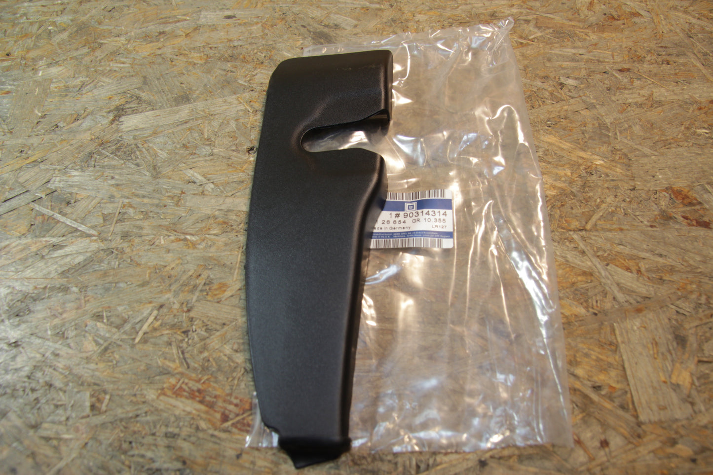 Original GM Opel Abdeckung Schloss Vordertür rechts  90314314 Omega A , Senator B
