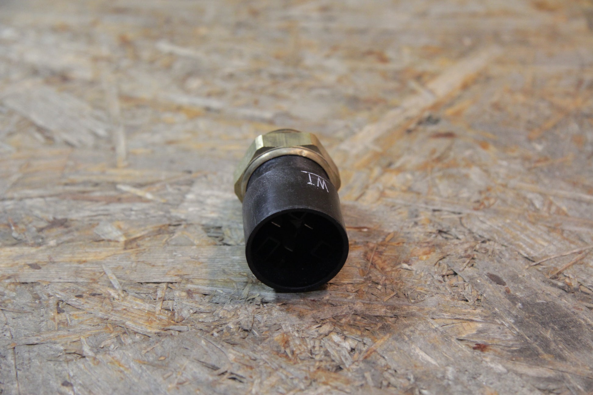 Original GM Opel Schalter Motortemperatur  90339285 Omega A