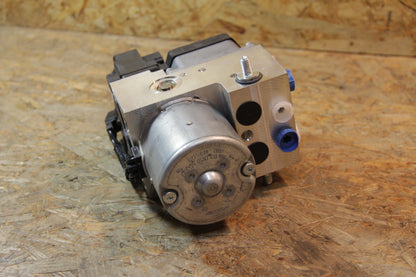 Original GM Opel Hydraulikaggregat ABS mit Steuergerät Kennzeichen: EY  93173458 Corsa C , Meriva A